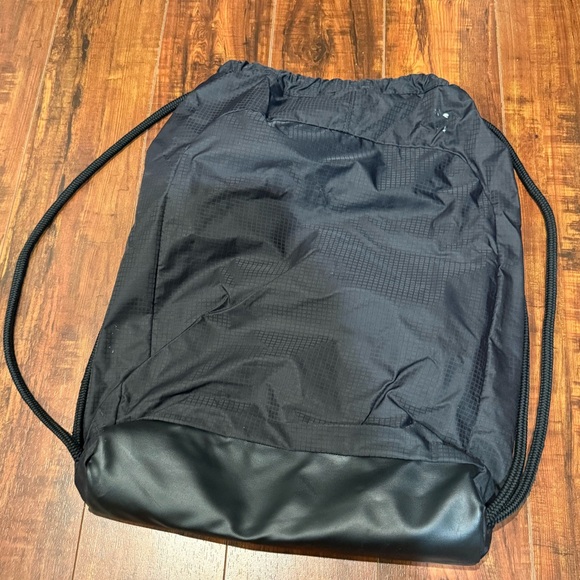 The Local Motion Hawaii Drawstring Backpack - Picture 5 of 6